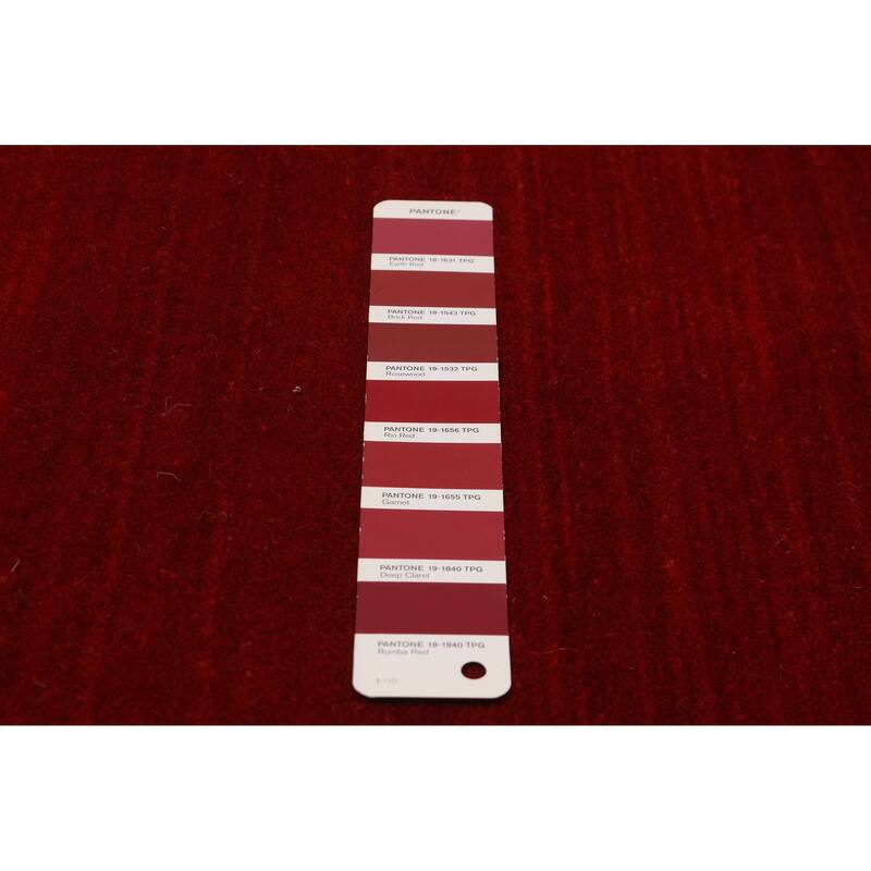 Kashkuli Gabbeh Red Rug 8'1" x 8'1" - 8'1 x 8'1