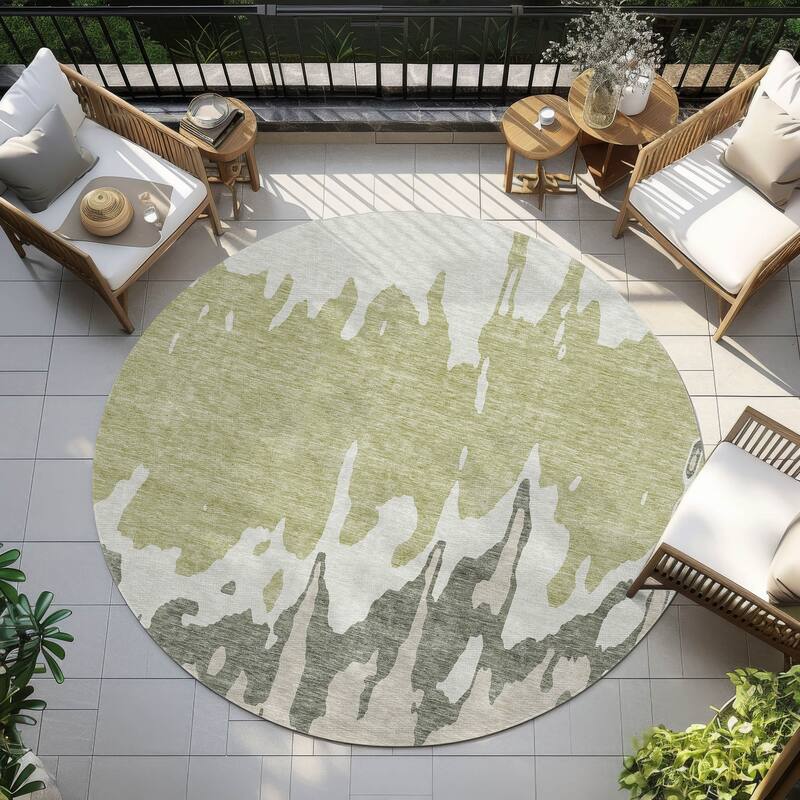 Machine Washable Indoor/ Outdoor Modern Abstract Chantille Rug - Aloe - 8' x 8'