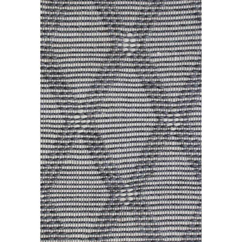 Sevita Transitional Diamond Wool Indoor Area Rug, 5' x 7'9"