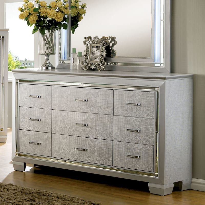 Ruff Contemporary 56-inch Wide 9-Drawer Solid Wood Dresser by Furniture of America - Silver