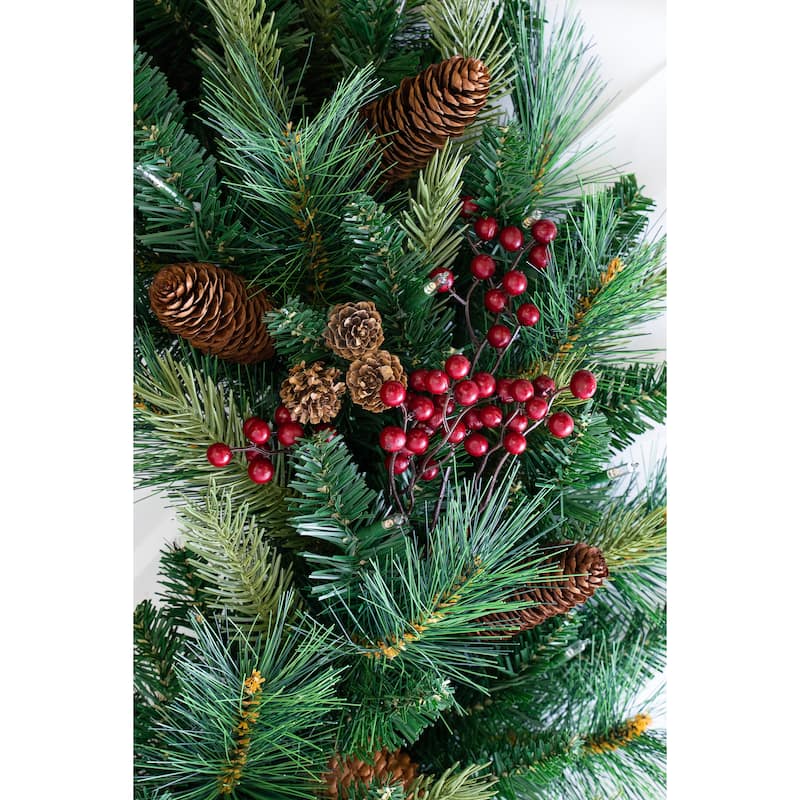 Traditional Woodland Berry Garland B/O WW & MU LED (6', 9' or 12')