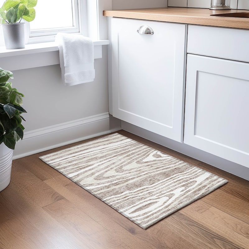 Machine Washable Indoor/ Outdoor Abstract Illusion Chantille Rug