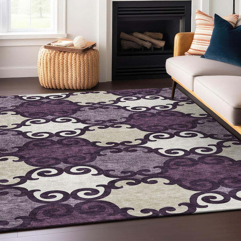 Machine Washable Indoor/ Outdoor Chantille Traditional Scroll Rug