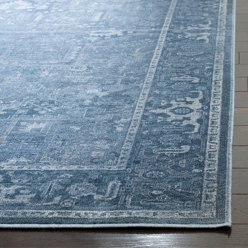 SAFAVIEH Vintage Lenna Oriental Distressed Viscose Rug