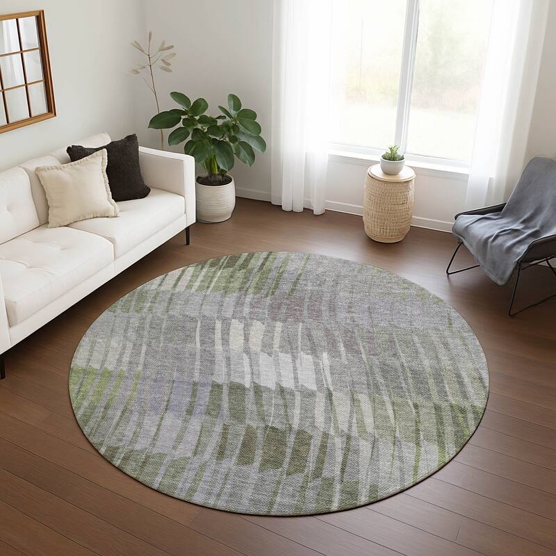 Machine Washable Indoor/ Outdoor Casual Stripe Chantille Rug