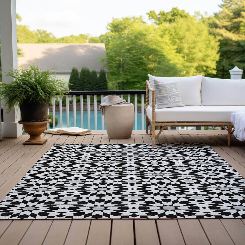 Machine Washable Indoor/ Outdoor Chantille Boho Morrocan Rug