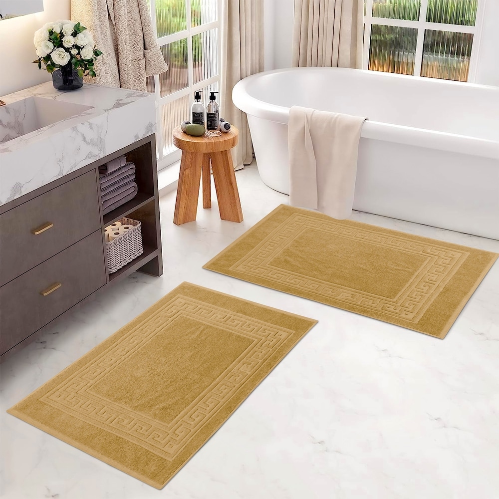 Gold bathroom rugs hotsell and towels