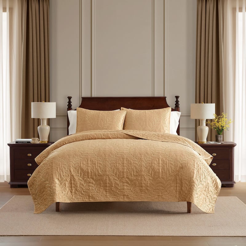 Martha Stewart Fern Embroidery Reversible Quilt Set