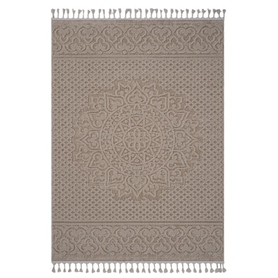 LOOM & LUXE Collection Beige/Medallion Indoor/Outdoor Area Rug