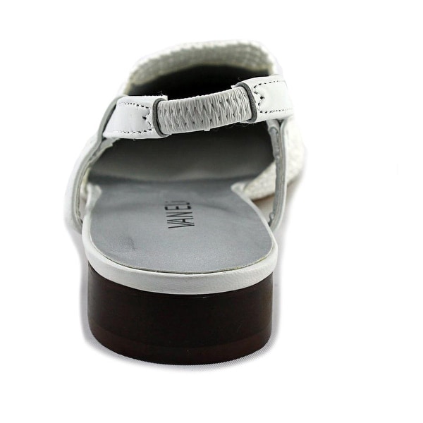 vaneli janet sandal