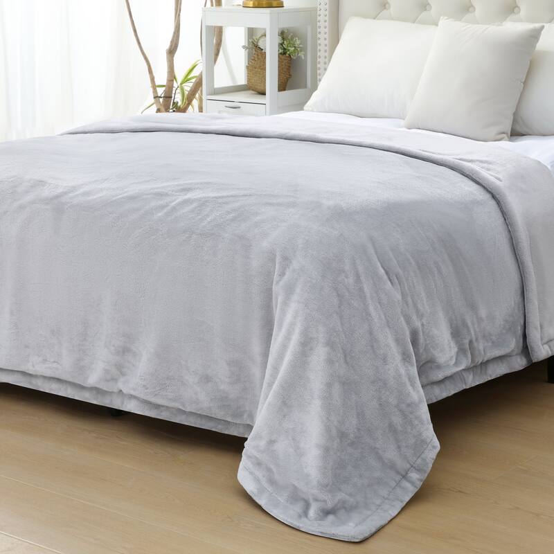 Reversible Flannel Electric Blanket, Heated Throw, Temperature and Timing Functions of a Controller