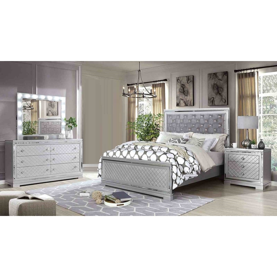 Glam Silver Finish 4-Piece Bedroom Set Bed Mirror Dresser Nightstand