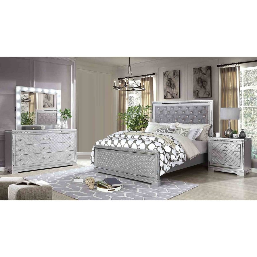 Glam Silver Finish 4-Piece Bedroom Set Bed Mirror Dresser Nightstand
