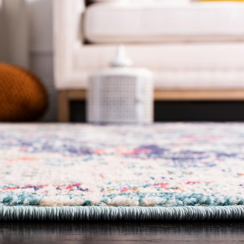 SAFAVIEH Madison Sabire Boho Medallion Distressed Rug