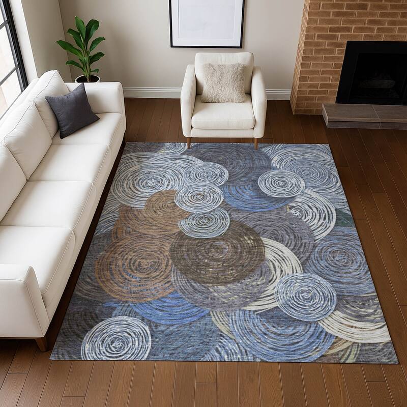 Machine Washable Indoor/ Outdoor Modern Twister Chantille Rug