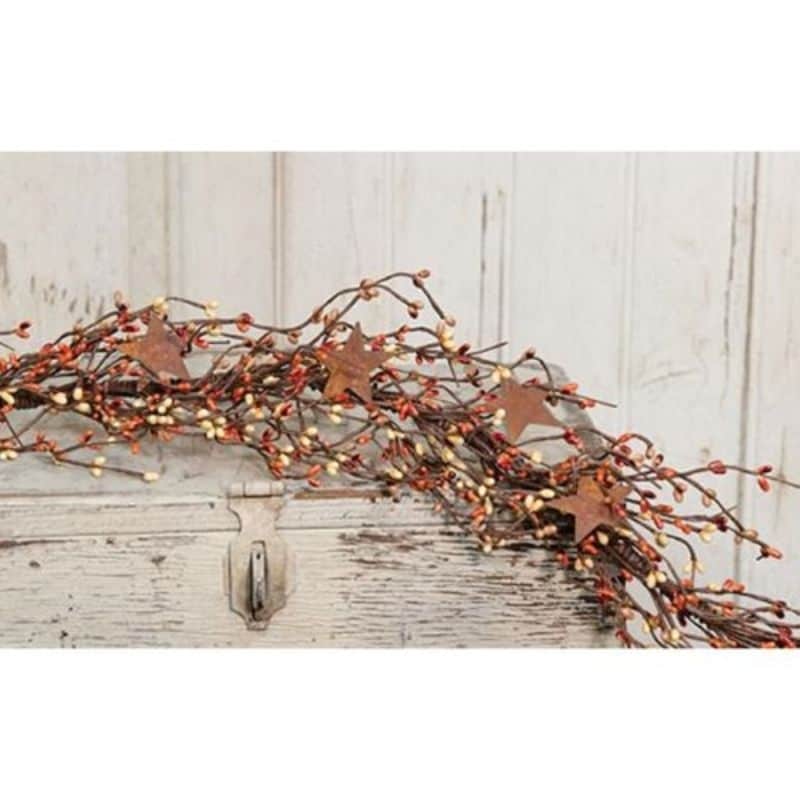Pip Berry Garland With Stars Pumpkin Spice 40 - H - 6.00 in. W