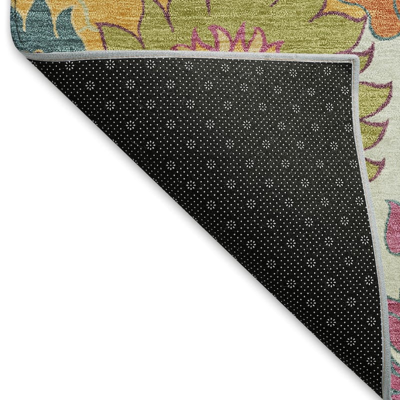 Machine Washable Indoor/ Outdoor Modern Floral Chantille Rug