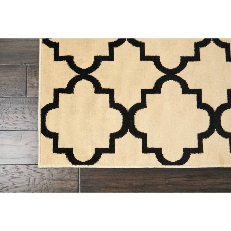 Nourison Grafix Modern Moroccan Trellis Area Rug