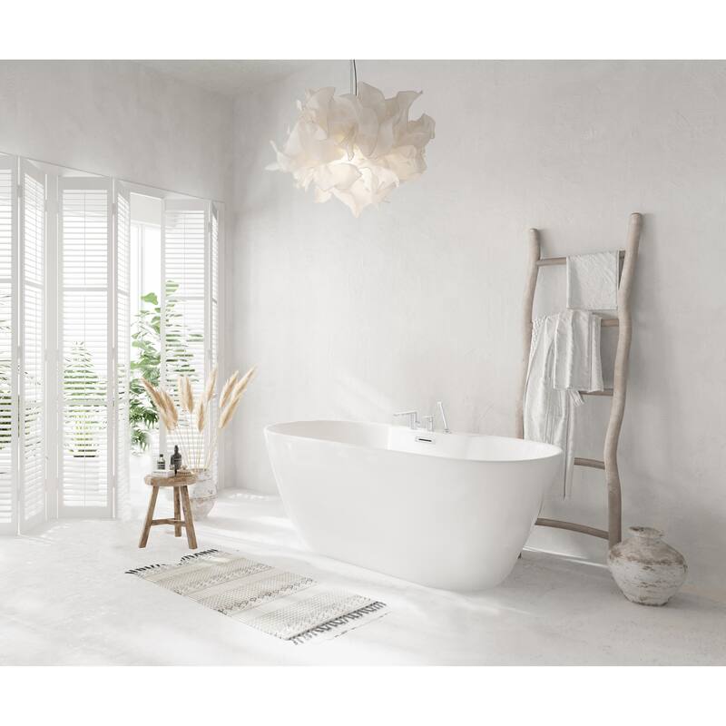 Nicolette Bathtub in Glossy White