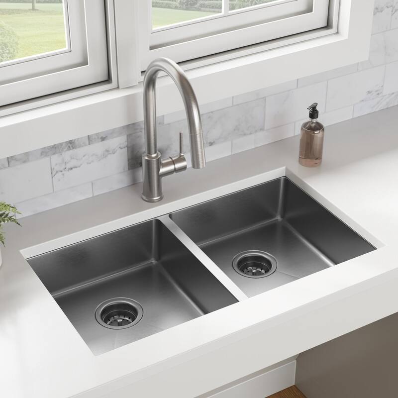 PROFLO PFUC217TA55 Plomosa 31" ADA Compliant Undermount Double Basin