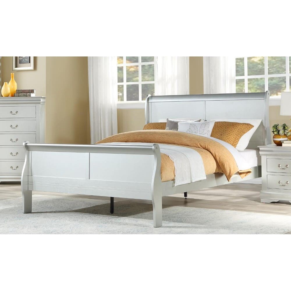 Silver King Size Transitional Solid Wood Bed with Strong Slat Support