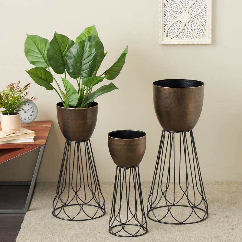 Bronze Metal Textured Indoor Outdoor Planter with Black Wire Cone Shaped Bases (Set of 3) - Bronze