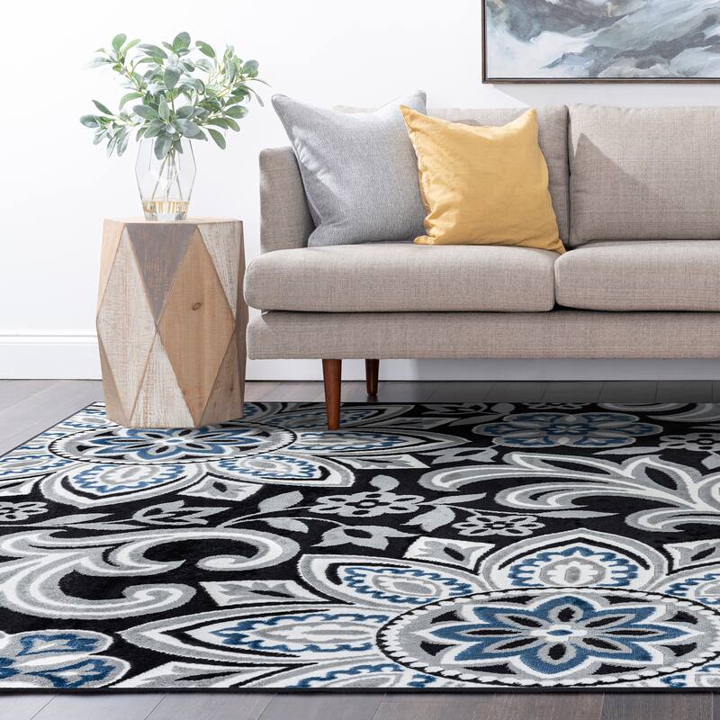 Wyman Bohemian & Eclectic Floral Indoor Area Rug