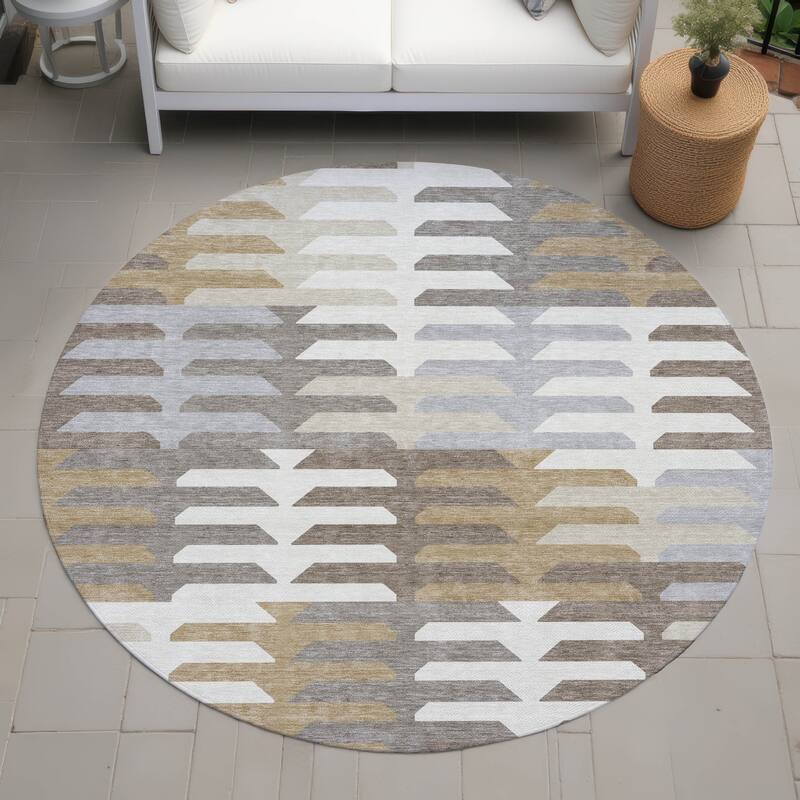 Machine Washable Indoor/ Outdoor Modern Stacks Chantille Rug - Taupe - 8' x 8'