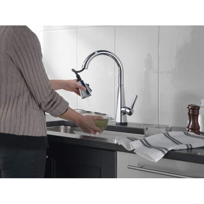 Delta Lenta Pull-Down Kitchen Faucet with On/Off Touch Activation,