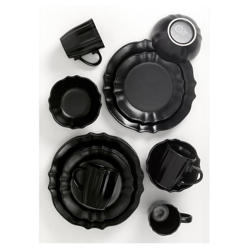 Lorren Home Trends 16 Piece Scalloped Edge Black Dinnerware