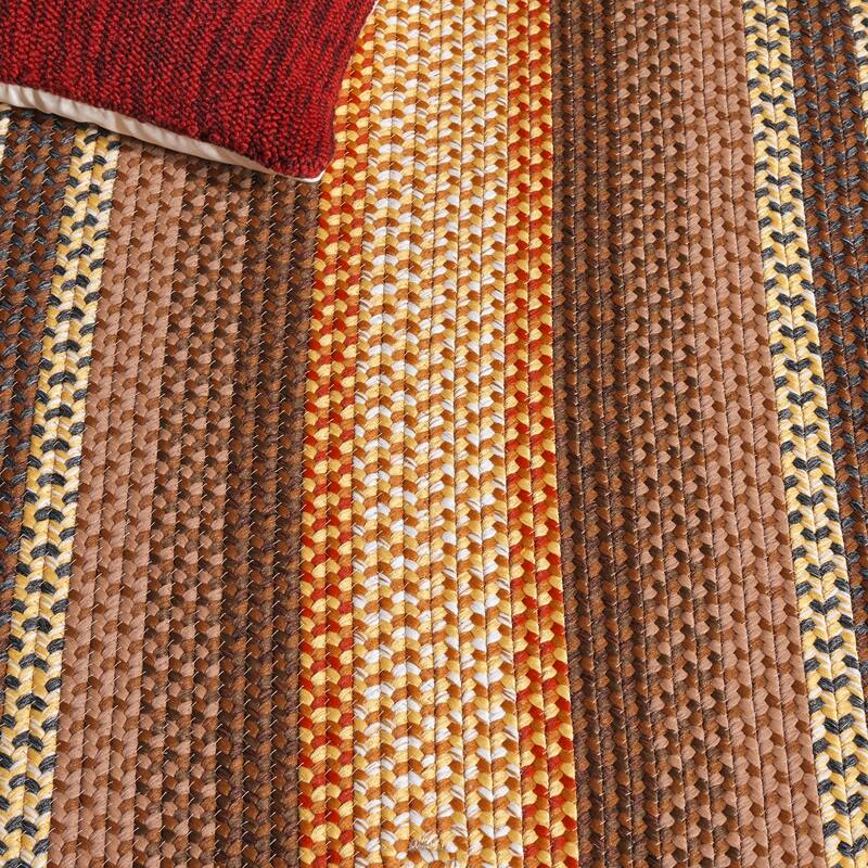 SAFAVIEH Handmade Braided Tomislava Country Rug