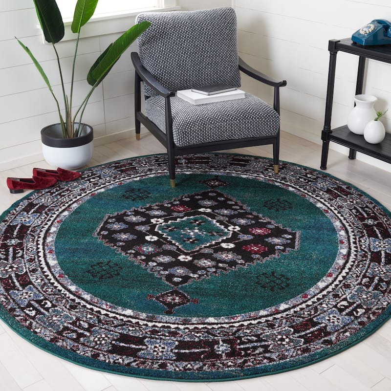 SAFAVIEH Vintage Hamadan Sandina Traditional Oriental Rug - 6'7" Round - Green/Black