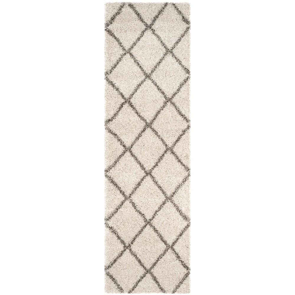 SAFAVIEH Hudson Shag Raili Diamond Trellis 2-inch Thick Rug