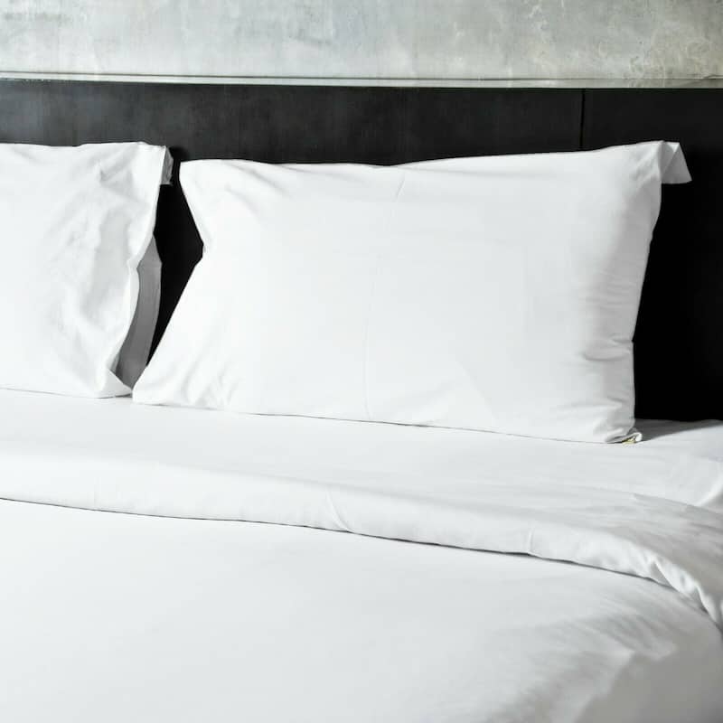 4 Pieces Bamboo Fiber Blend Bed Sheet Set, Deep Pockets - White - Twin/Twin XL