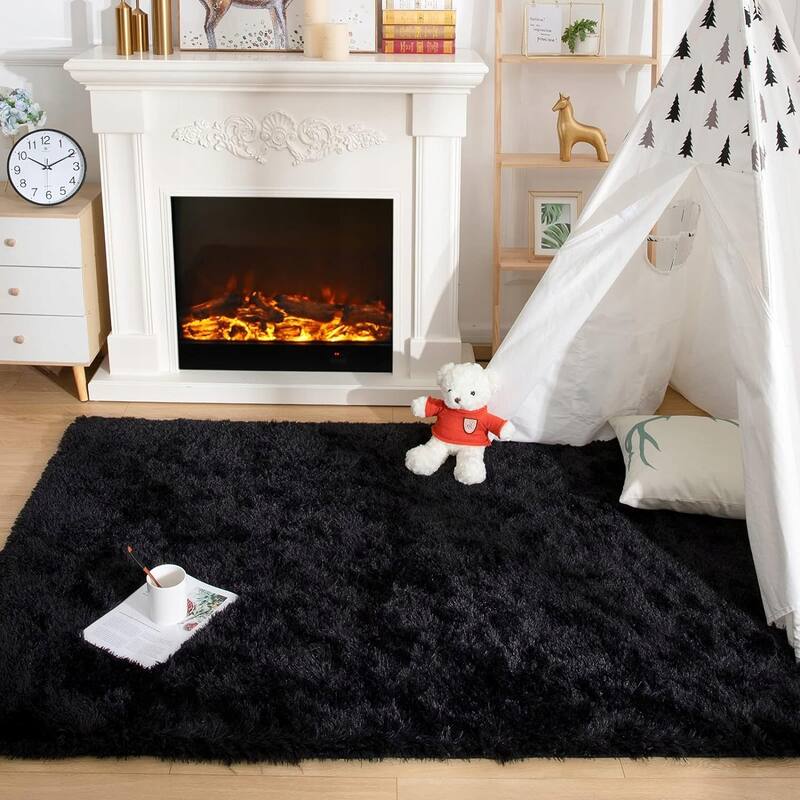 Soft Indoor Area Rug Modern Fluffy Home Carpet - 4' x 5.3'