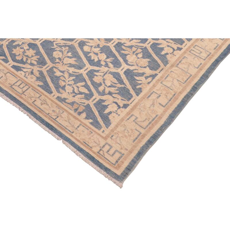 Hexagonal Trellis Floral Hand-Knotted Wool Area Rug