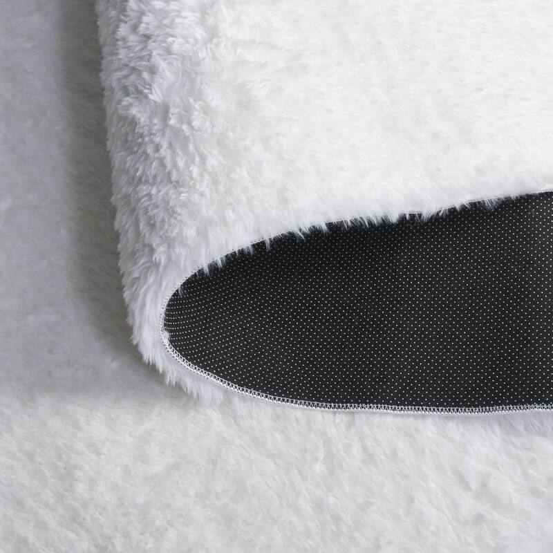 SAFAVIEH Toronto Shag Berndina Shag Flokati Rug