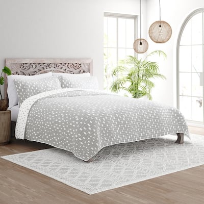 Soft Essentials All Season 3 Piece Painted Dots Reversible Quilt Set with Shams