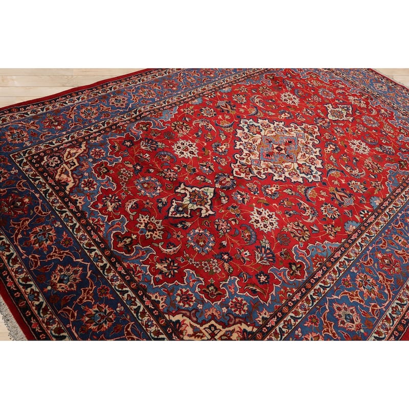 7'2''x10'4'' Hand Knotted Wool Red Isfahan Traditional Rug - 7' 2'' x 10' 4''