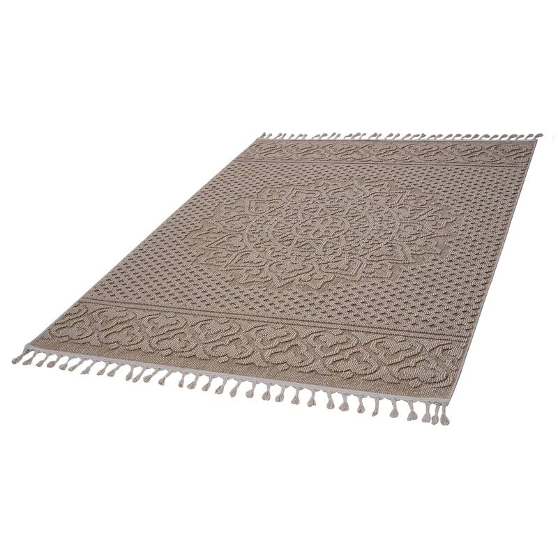 Guros Collection Beige / Medallion Indoor / Outdoor Non-Shedding Area Rug
