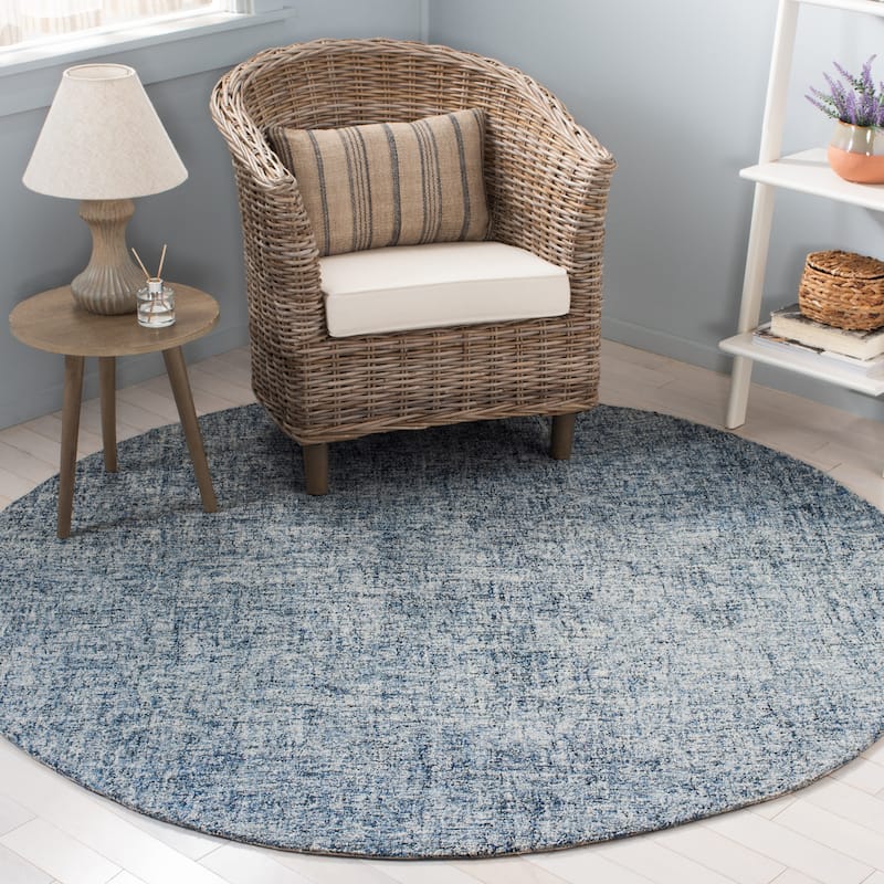 SAFAVIEH Handmade Abstract Menna Wool Rug