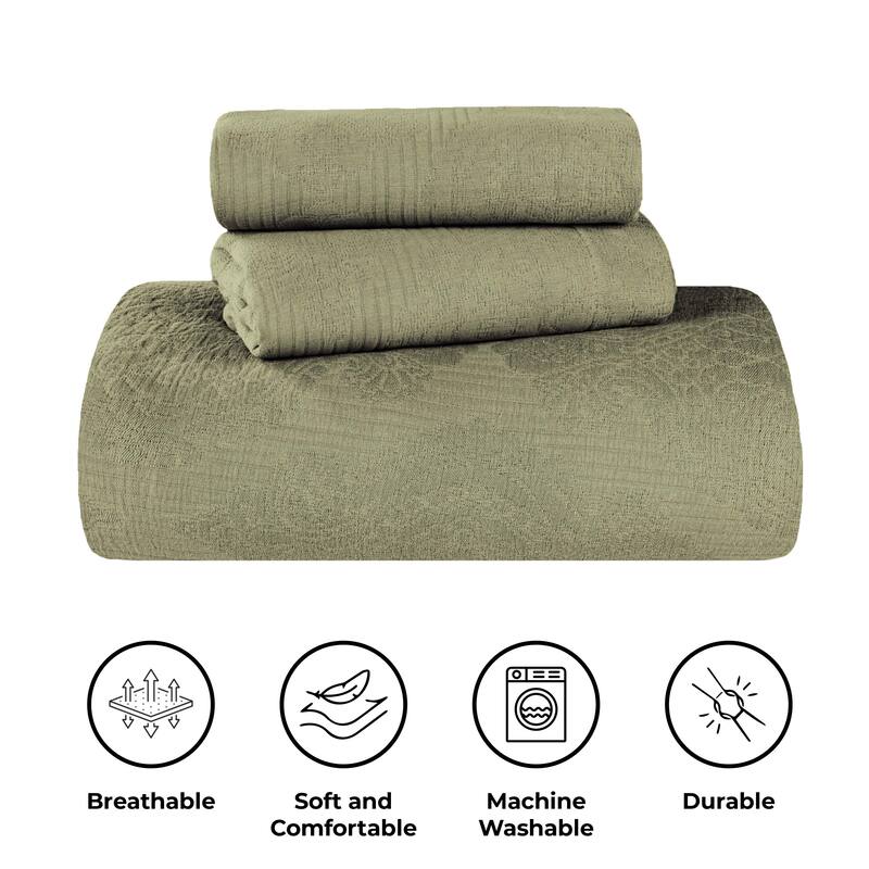 Superior Victory Cotton Matelasse Jacquard Medallion Scroll Bedspread Set
