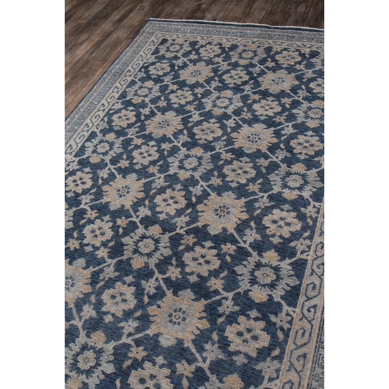 Momeni Banaras Hand Knotted Wool Traditional Area Rug