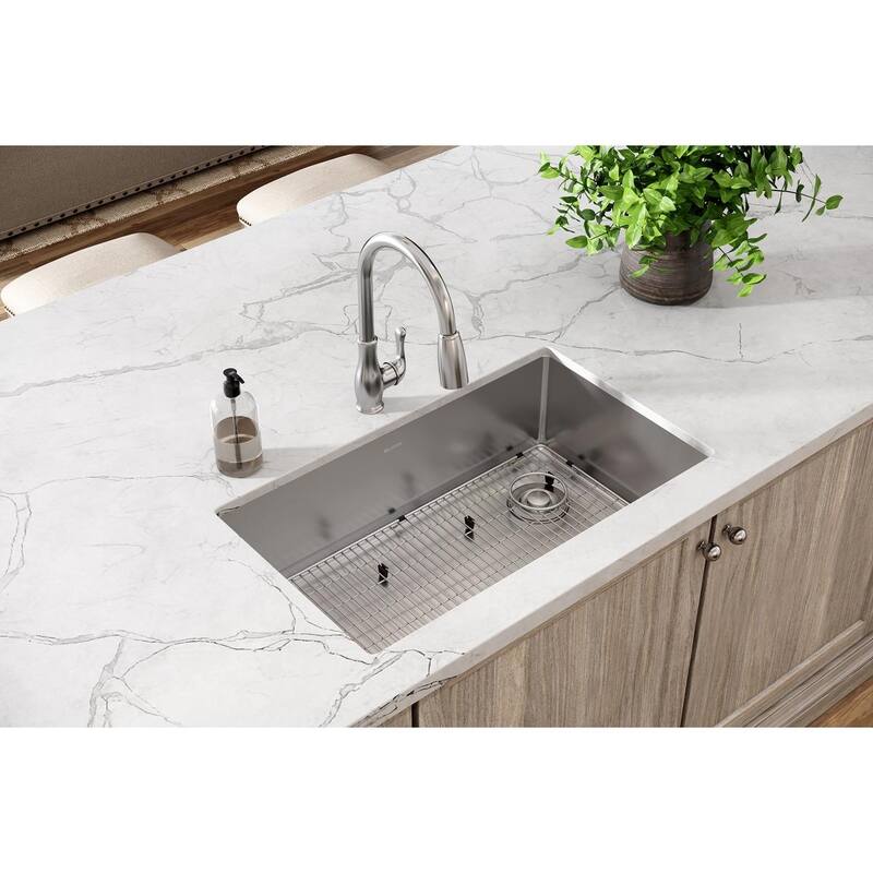 Elkay Crosstown 18 Gauge Stainless Steel 31-1/2" x 18-1/2" x 9", Single Bowl Undermount Sink Kit