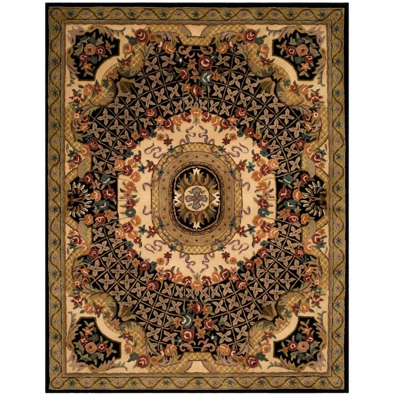 SAFAVIEH Handmade Classic Traiana Traditional Oriental Wool Rug - 7'6" x 9'6" - Black/Gold