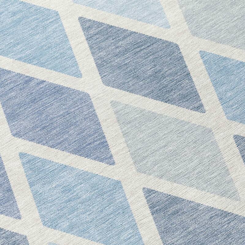 Machine Washable Indoor/ Outdoor Chantille Prism Diamond Rug