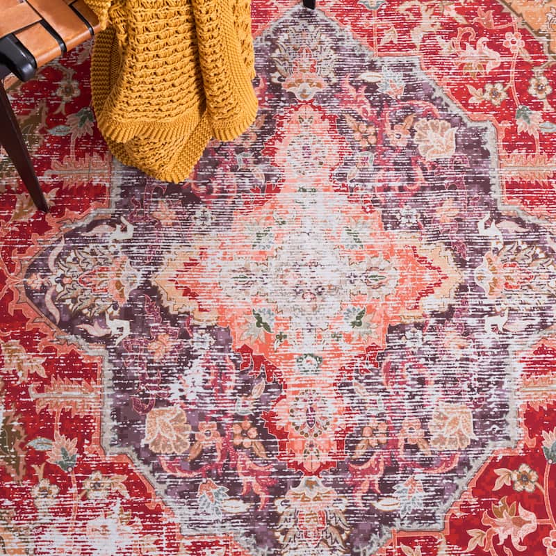 SAFAVIEH Tucson Machine Washable Slip Resistant Effa Traditional Rug