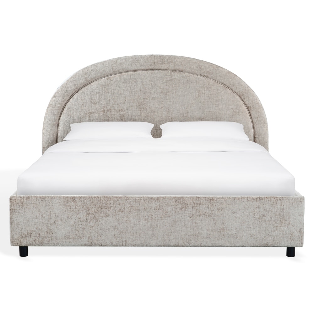 SAFAVIEH Couture Kaylilly Chenille Bed.