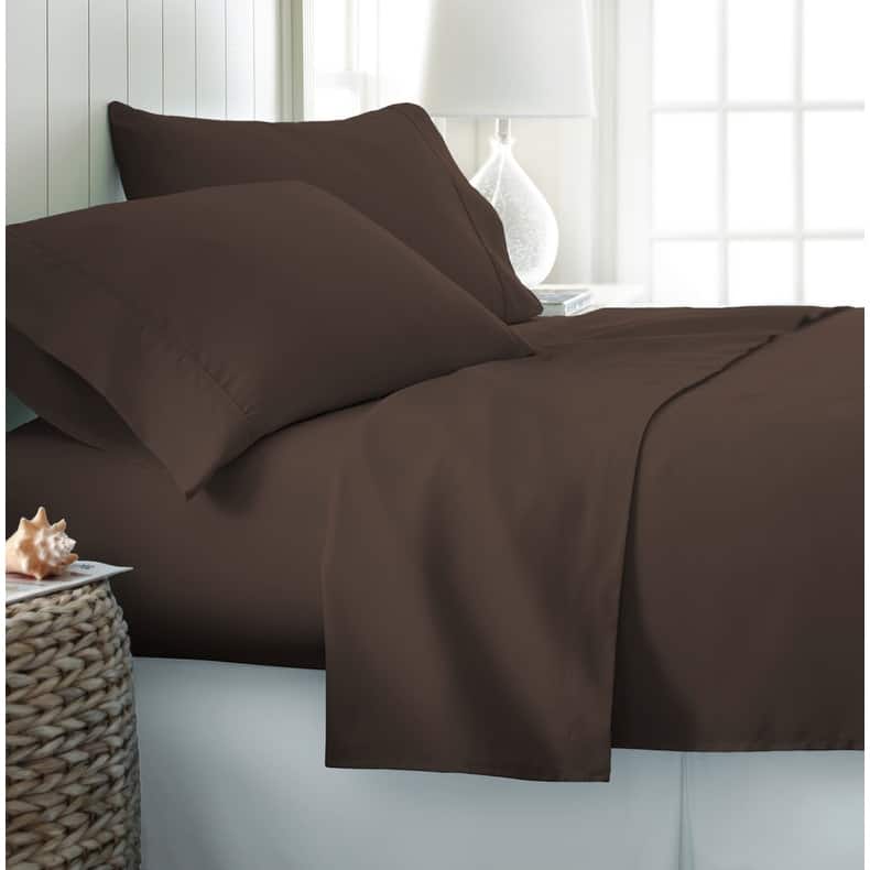 Becky Cameron Ultra-soft Deep Pocket Microfiber 4-piece Bed Sheet Set - California King - Chocolate