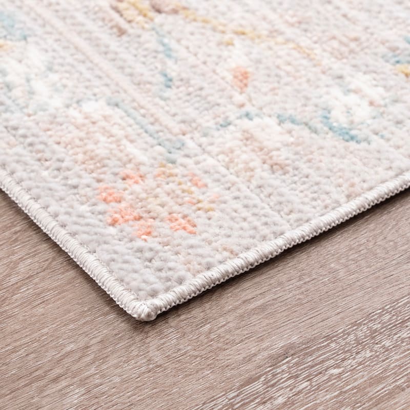 Crosswood Helen Traditional Floral Indoor Polyester Area Rug